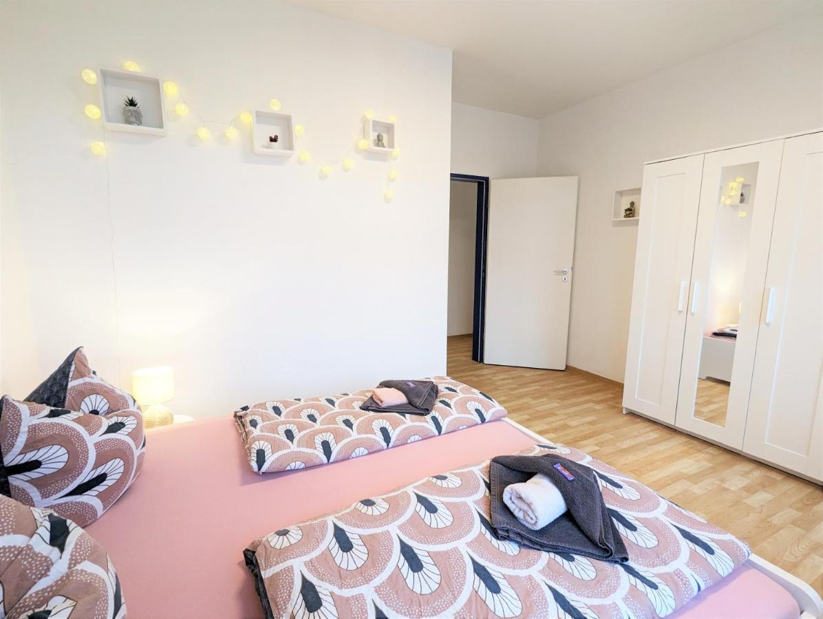Lichtdurchflutete Helle Wohnung Mit Garten Sauna & Pool - Hw3 Sebnitz Exterior photo
