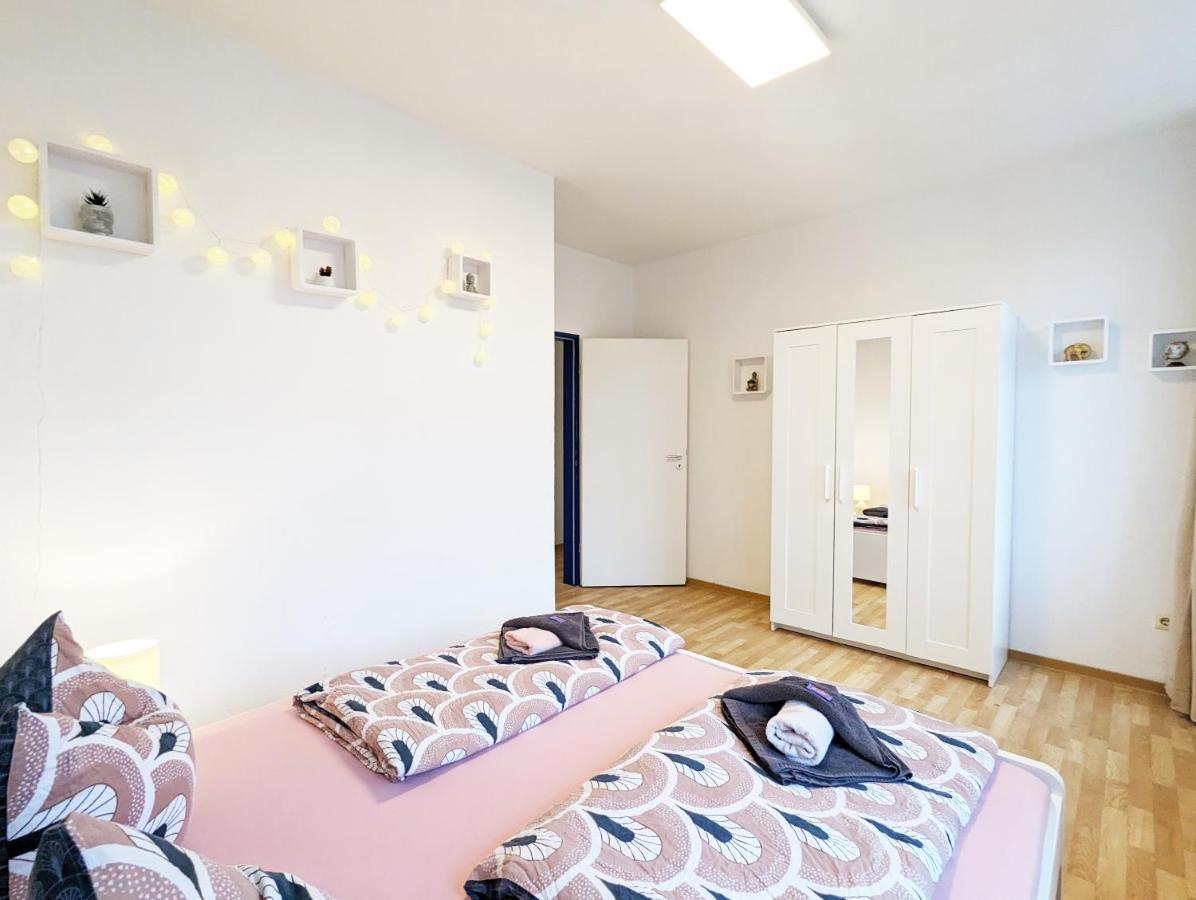 Lichtdurchflutete Helle Wohnung Mit Garten Sauna & Pool - Hw3 Sebnitz Exterior photo